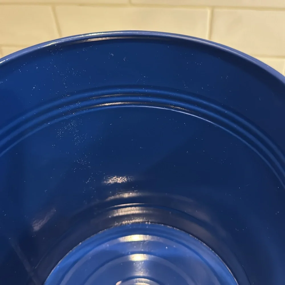 Metal treat bin dog or cat.